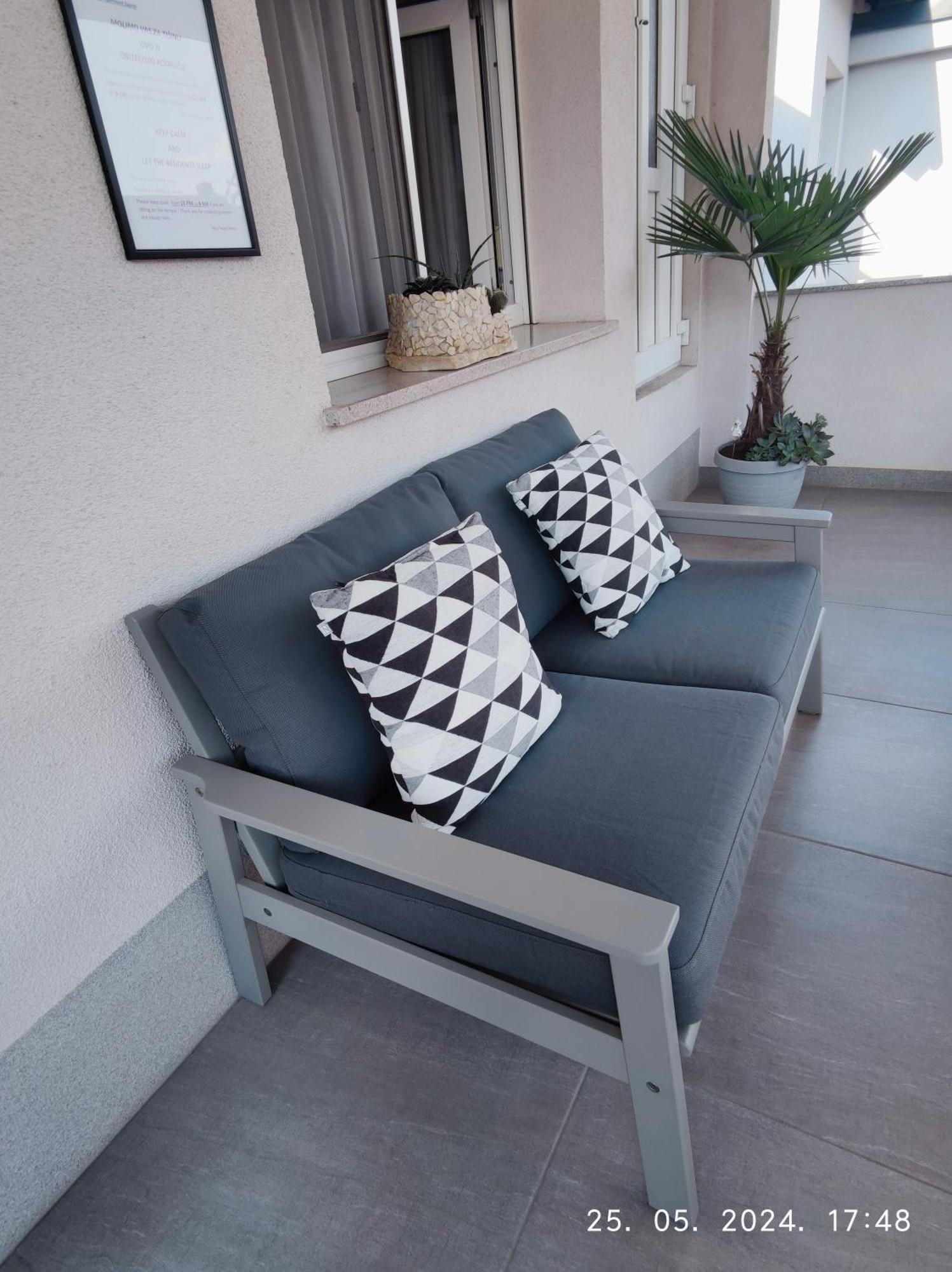 Lumani Apartment Zagreb With Free Parking 外观 照片