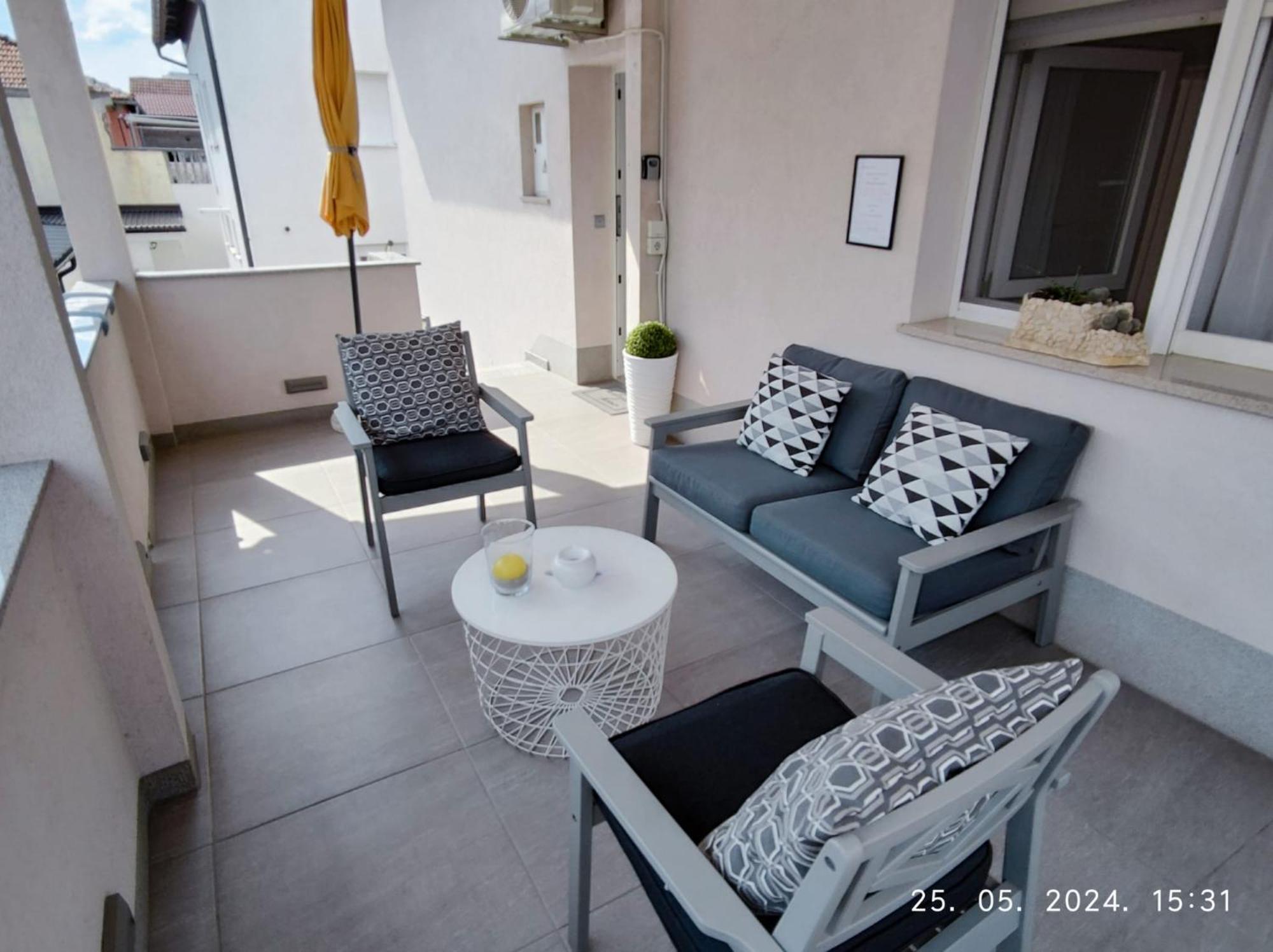 Lumani Apartment Zagreb With Free Parking 外观 照片