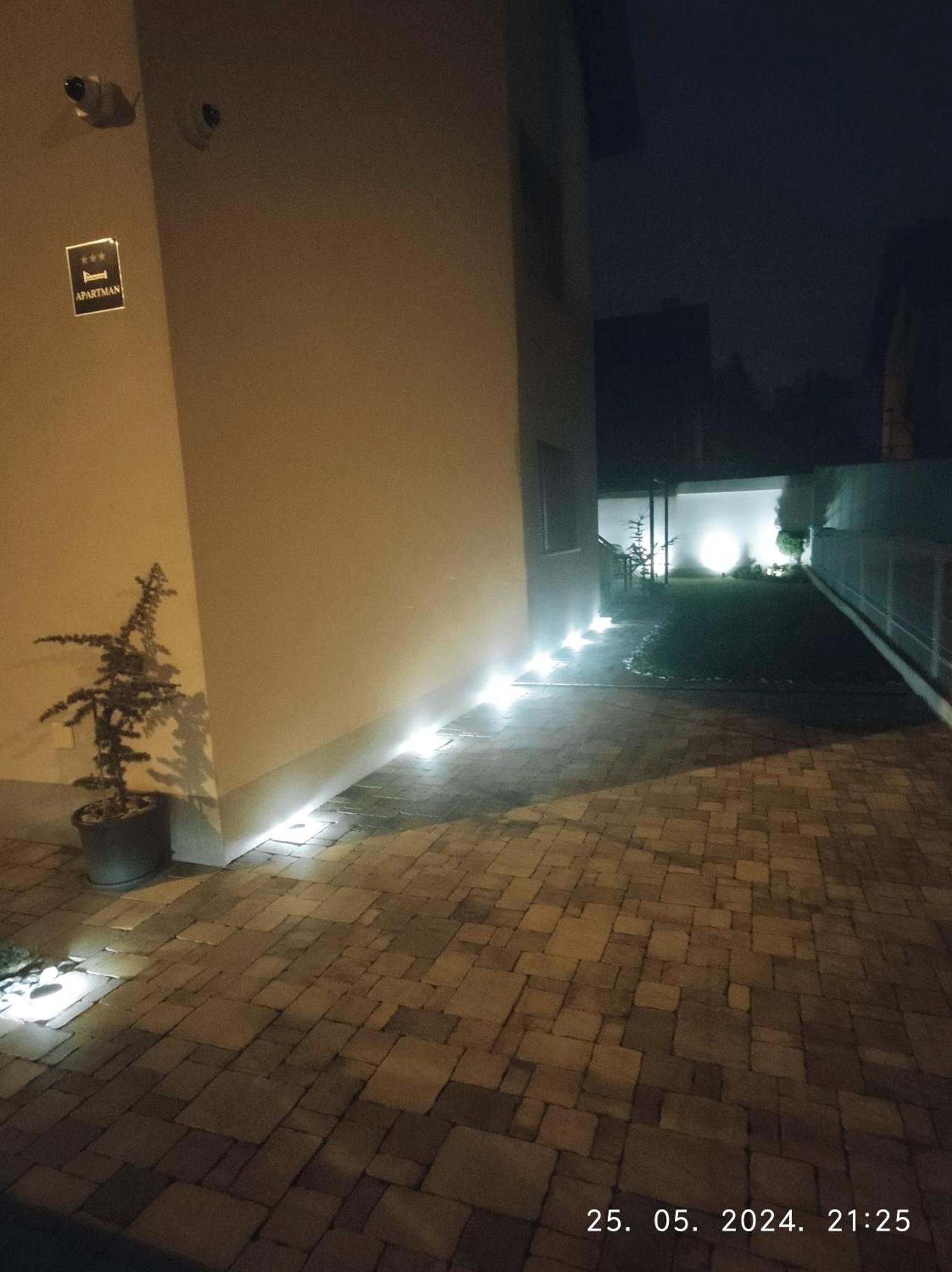 Lumani Apartment Zagreb With Free Parking 外观 照片